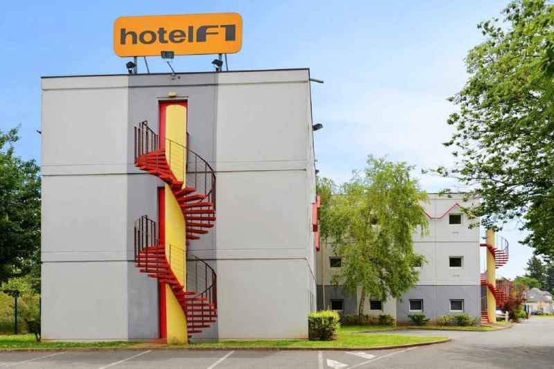 Hotelf1 Сент Екстер'єр фото